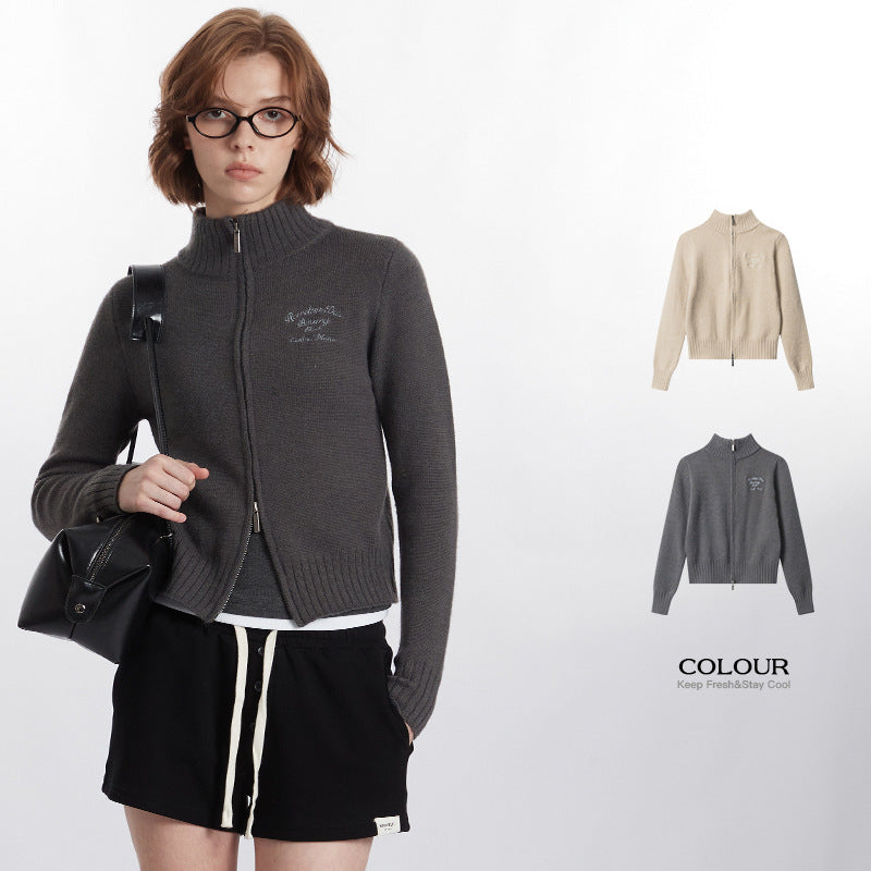 Women's Short Hot Girl Letter Embroidery Sweater