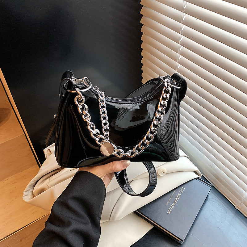 SS Crossbody Bag Black Free Size