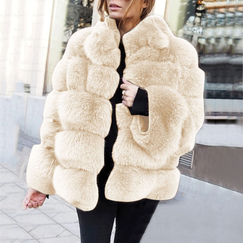 Women’s faux fur stitching jacket White