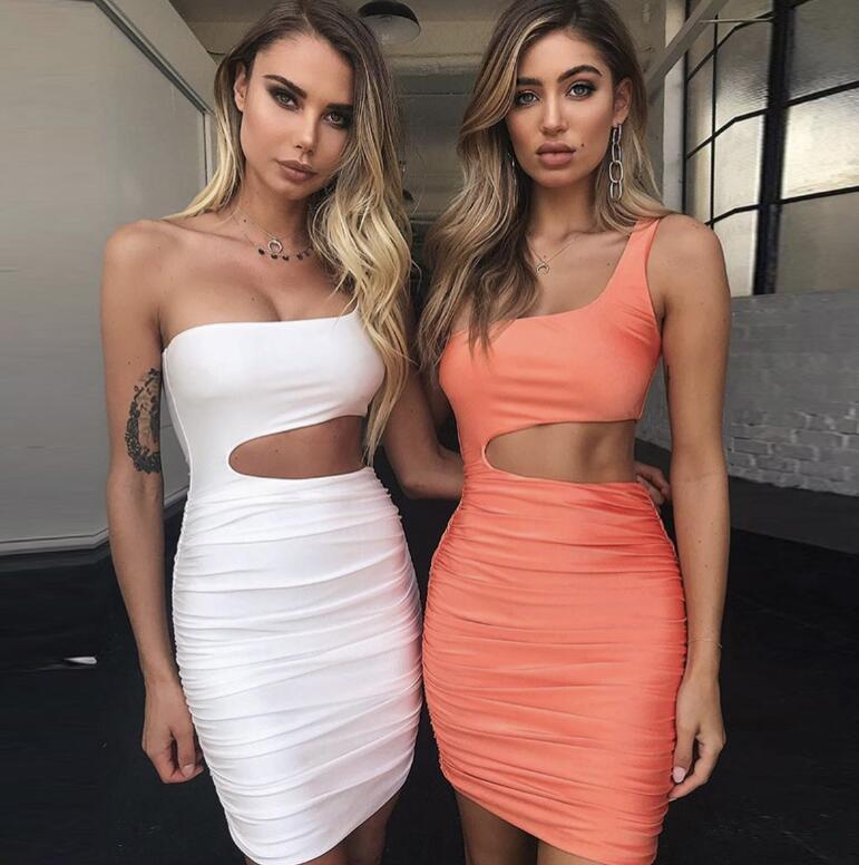 Slim One-shoulder Short Dress