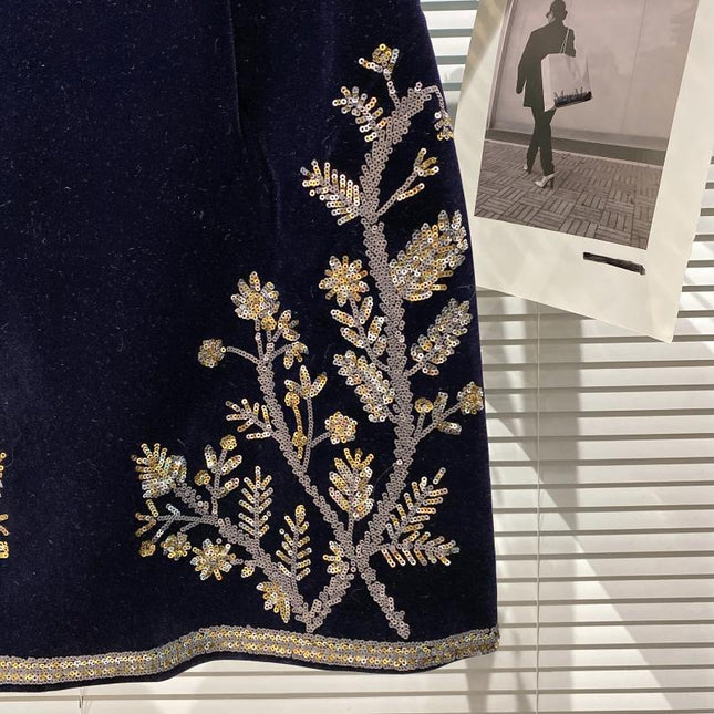 Women's Leaf Embroidered Velvet Suit