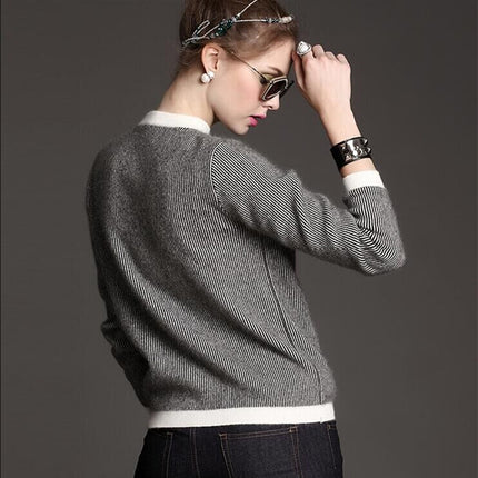 Striped Knit Bottoming Sweater