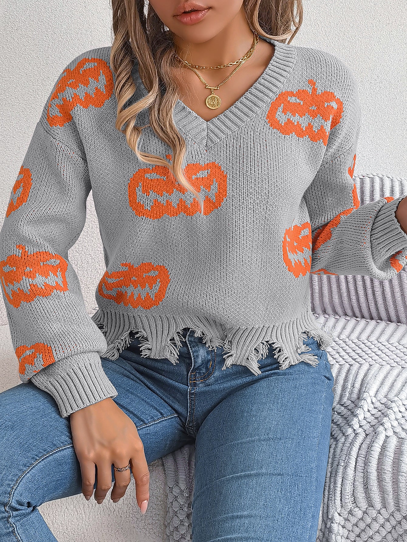 Halloween Pumpkin Sweater Gray