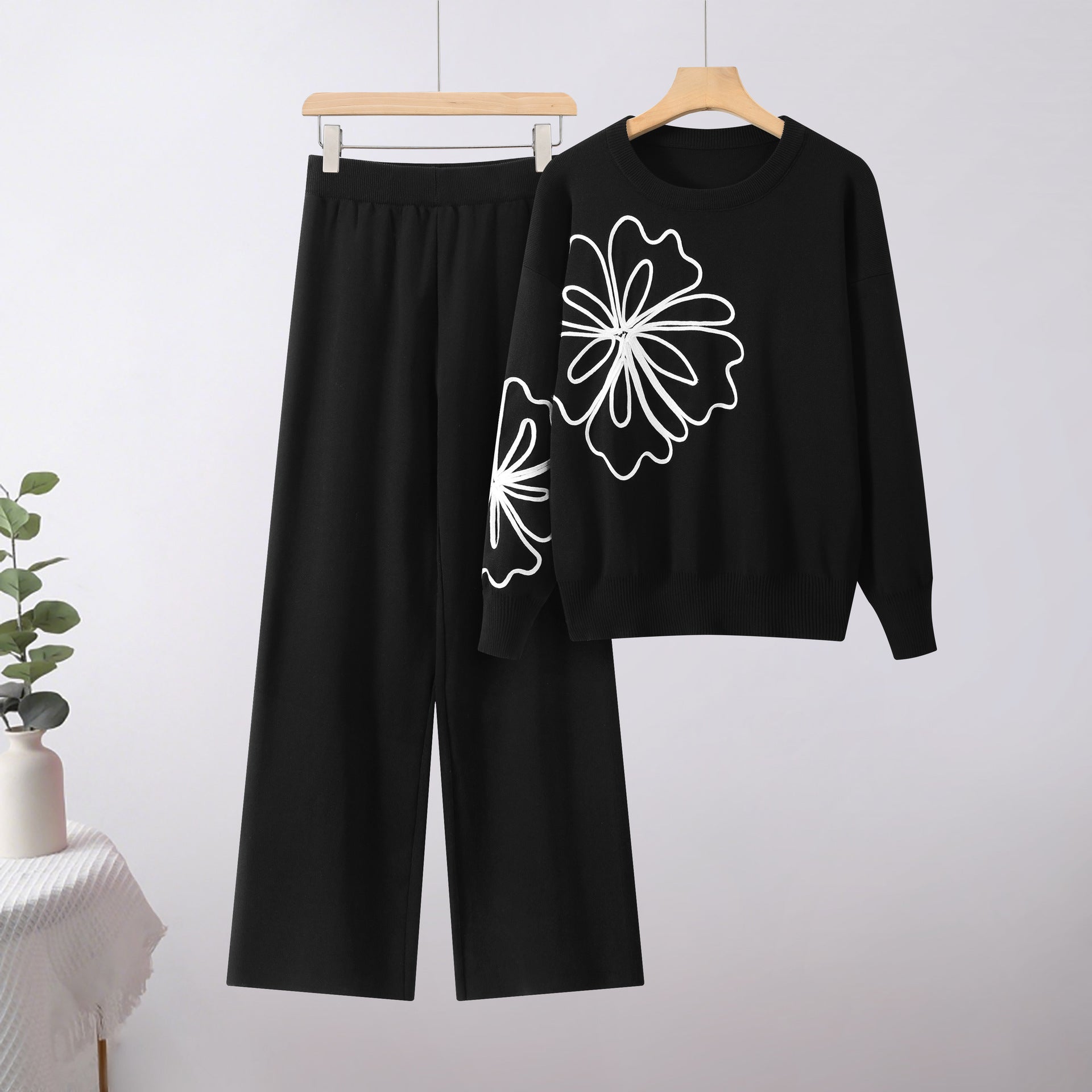 SS Two-piece Suit Black Free size