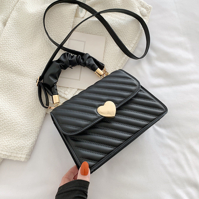 SS Love Metal bag Black