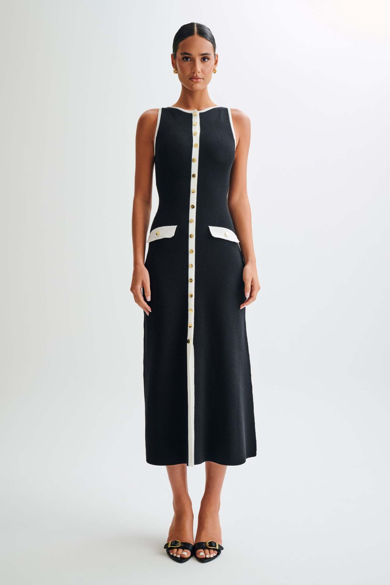 SS Knitted Elegant Dress Black and white