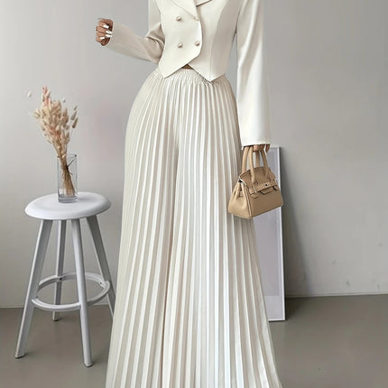 Top Set Long Sleeved Pleated Skirt